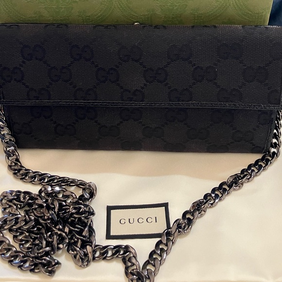 Gucci Black Monogram Chain Shoulder Wallet - Picture 13 of 13